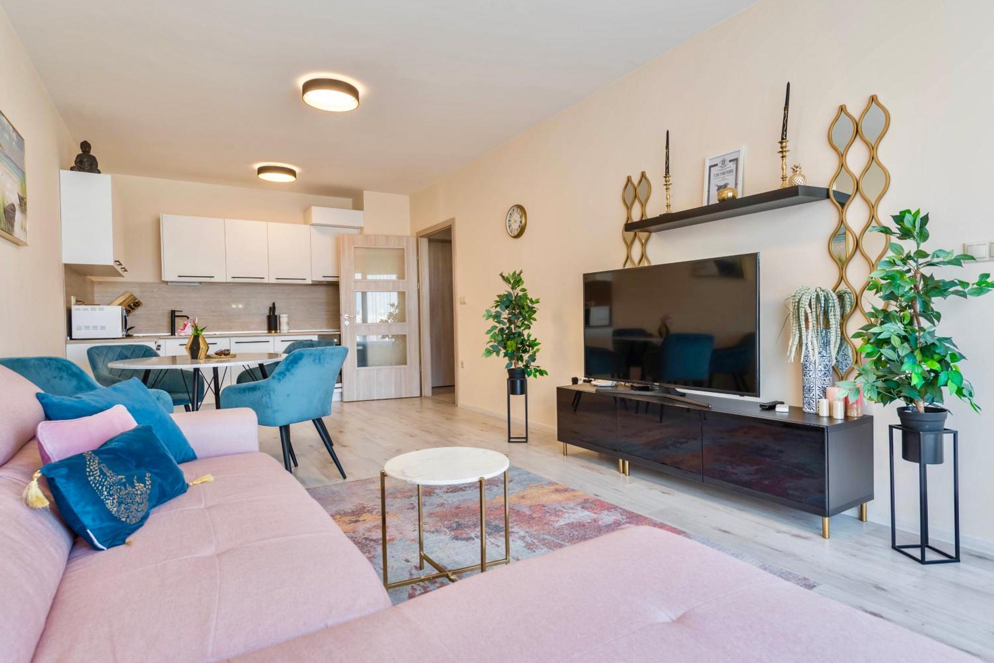 Blue Lagoon Seafront Apartments Varna Bagian luar foto